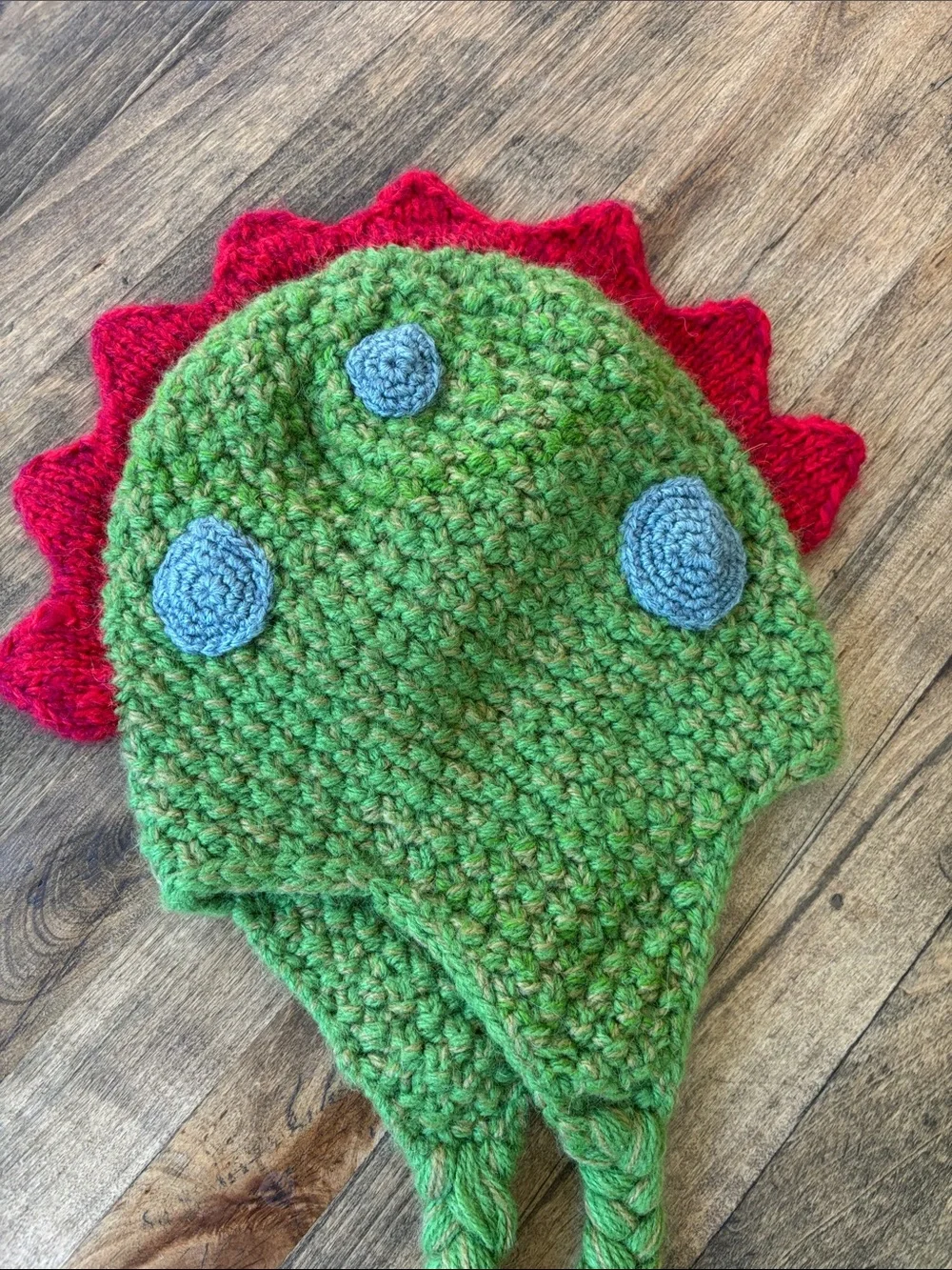 Kids Chunky Knit Dinosaur Beanie